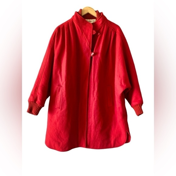 Maggie T Womens Coat Size M Red Wool Boucle Swing High Neck Long Sleeve - Picture 1 of 8